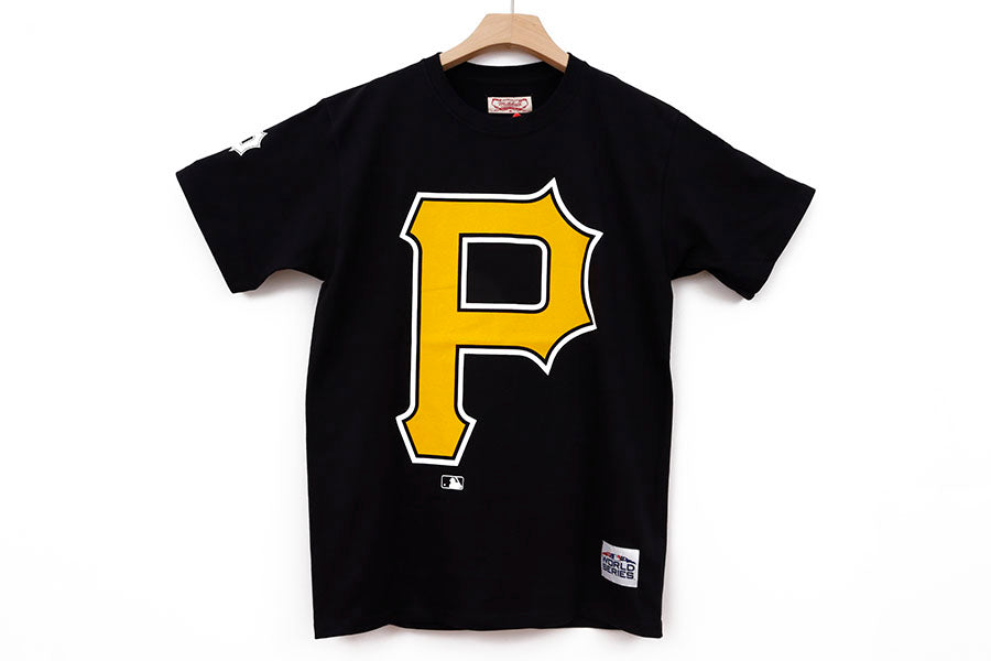 P PITTSBURGH PIRATES