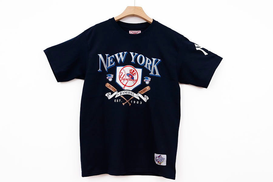 NEW YORK YANKEES BASEBALL EST 1903
