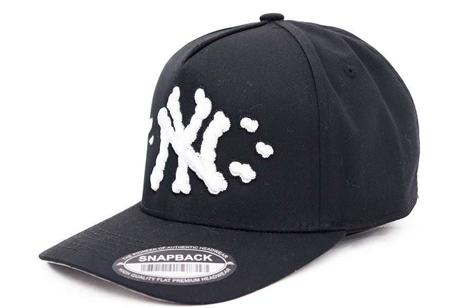 NY YANKEES CLOUDS AND LIBERTY WAYCAP