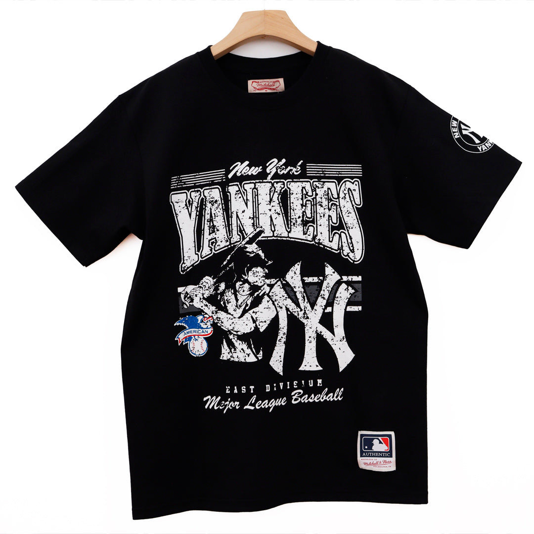 NEW YORK YANKEES EAST DIVISION SIGLE MAN BAT