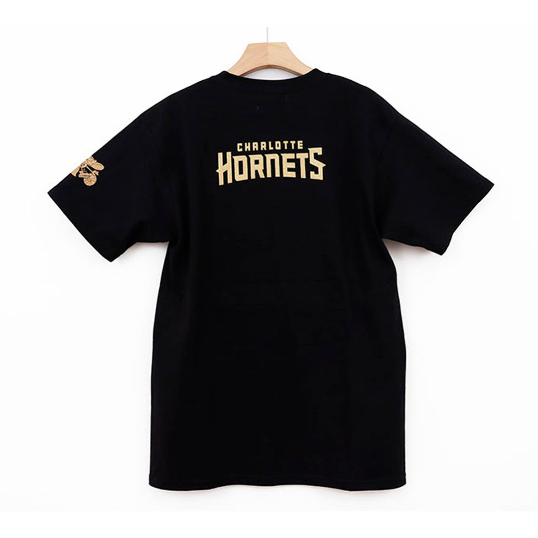 CHARLOTTE HORNETS GOLD BEE