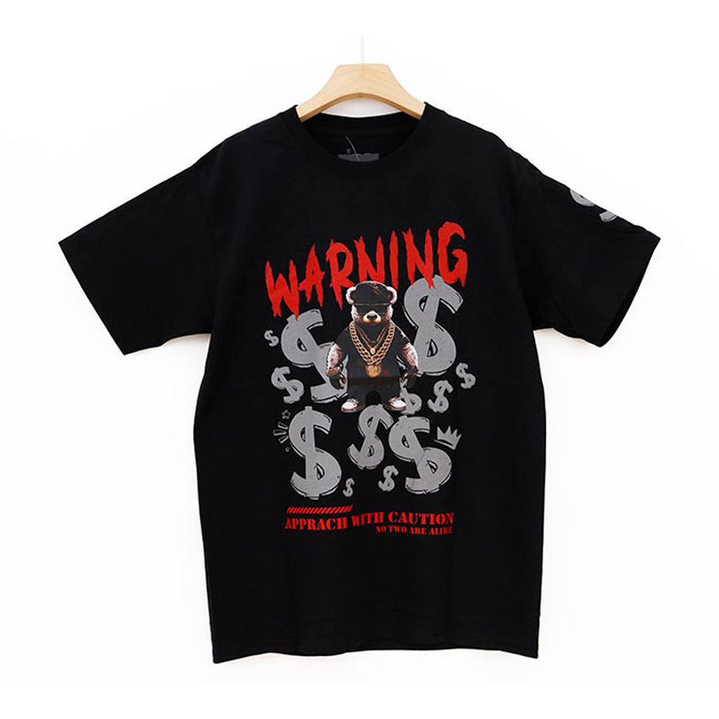 THE WARNING BEAR APPRACH WHIT CAUTION