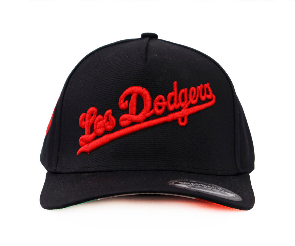 LOS DODGERS RED LETTERS  WAYCAP BLACK