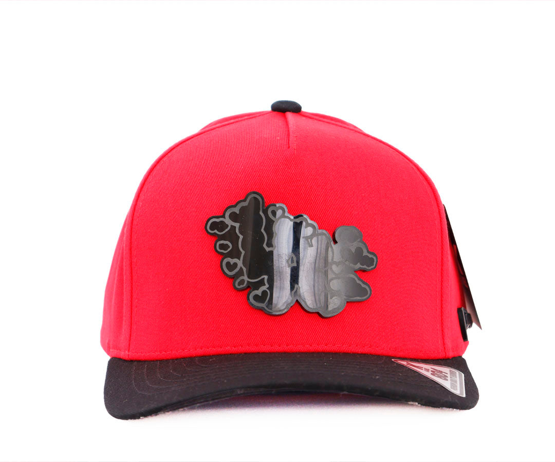 LA CLOUDS RED AND BLACK KAMEL PLACA