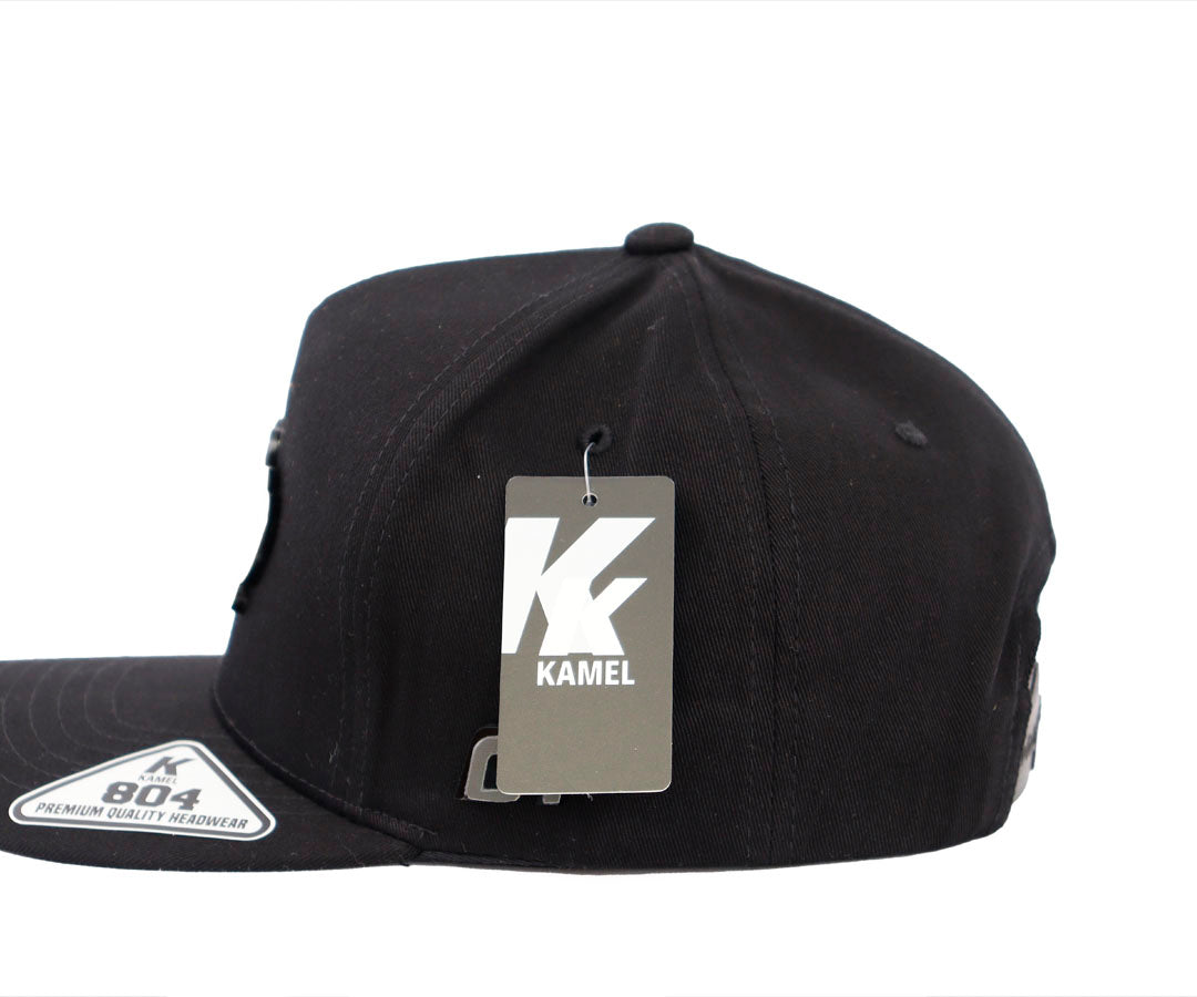 DANDY CAP 10 YEARS TOTAL BLACK CAP PLACA KAMEL