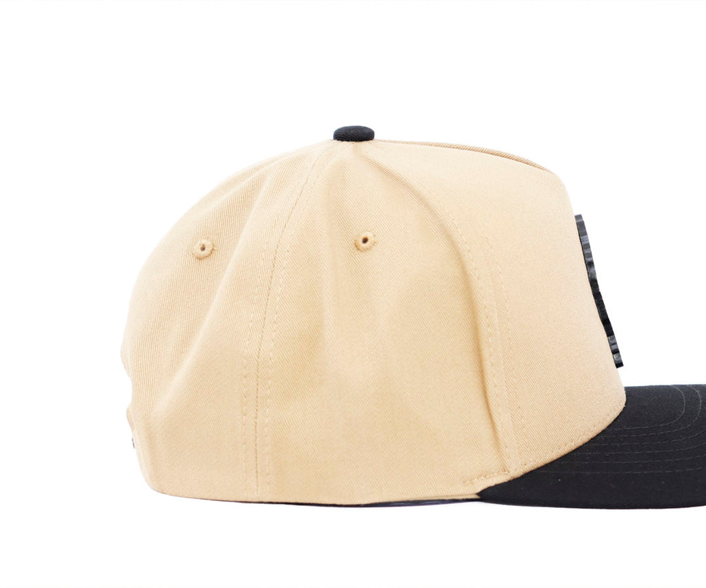 VIRGEN SAND AND BLACK CAP PLACA KAMEL