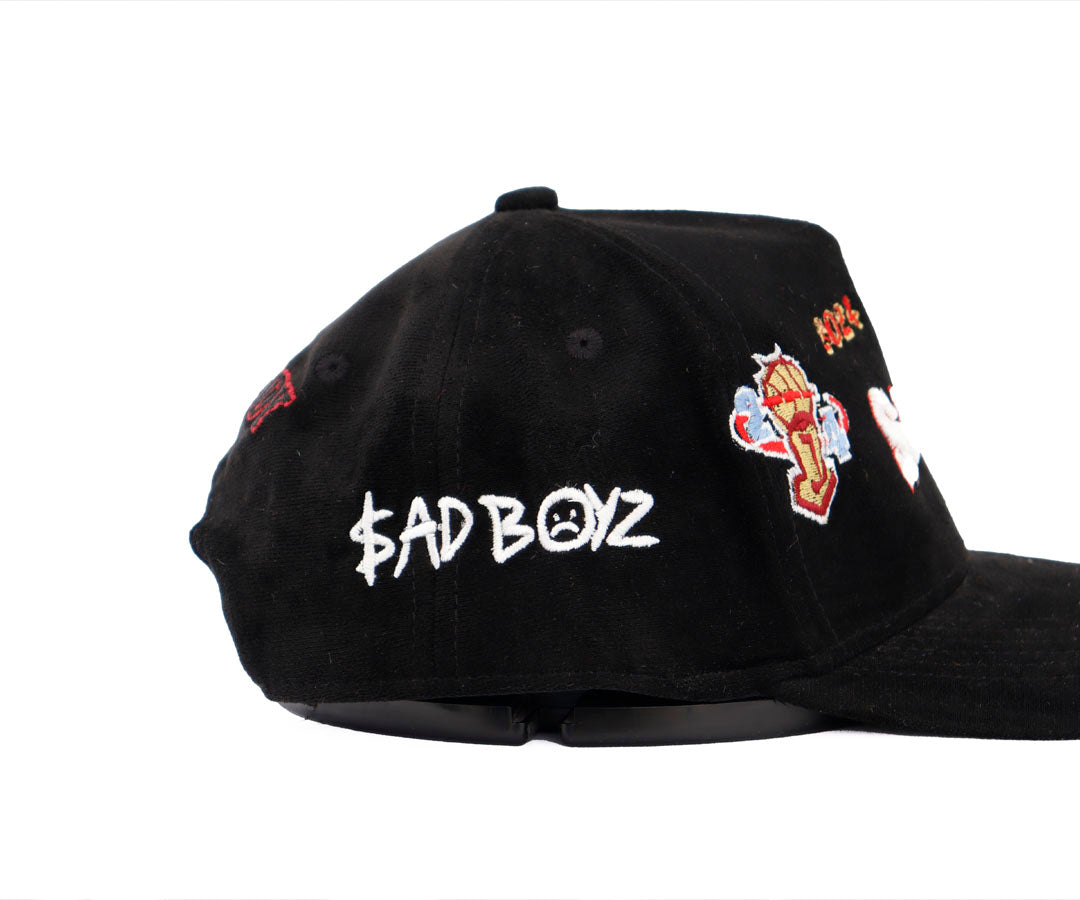 SAD BOYZ DANDY EDITION LOGOS TOTAL GAMUZA TOTAL BLACK WAYCAP