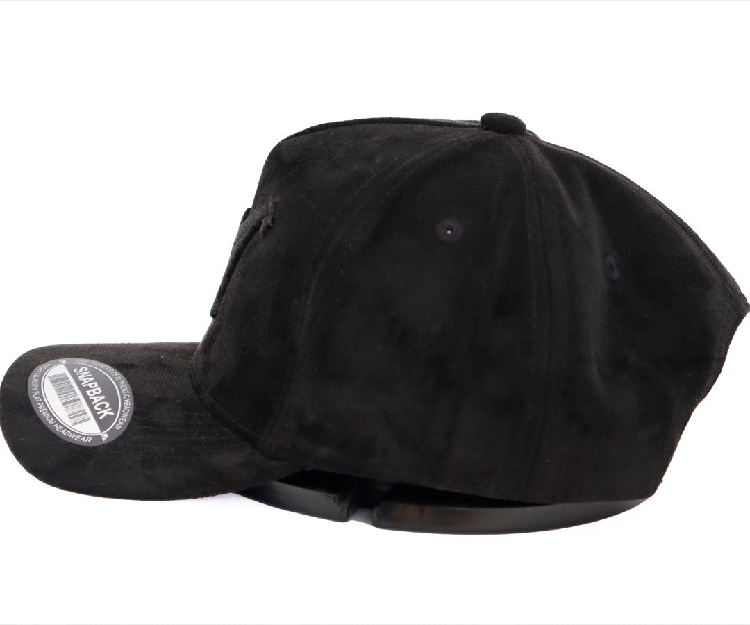 EL MAGO M TOTAL BLACK GAMUZA WAYCAP