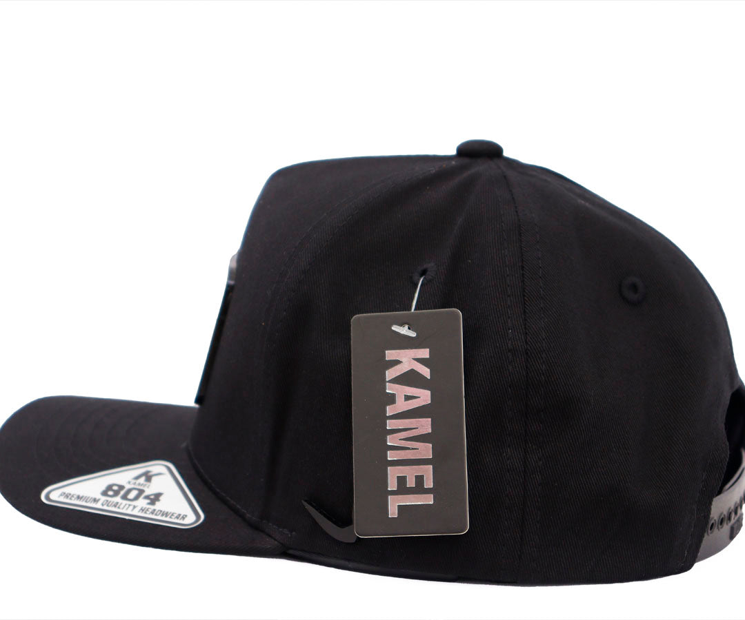 GALLO JUGANDO BIG BLACK PLACA KAMEL