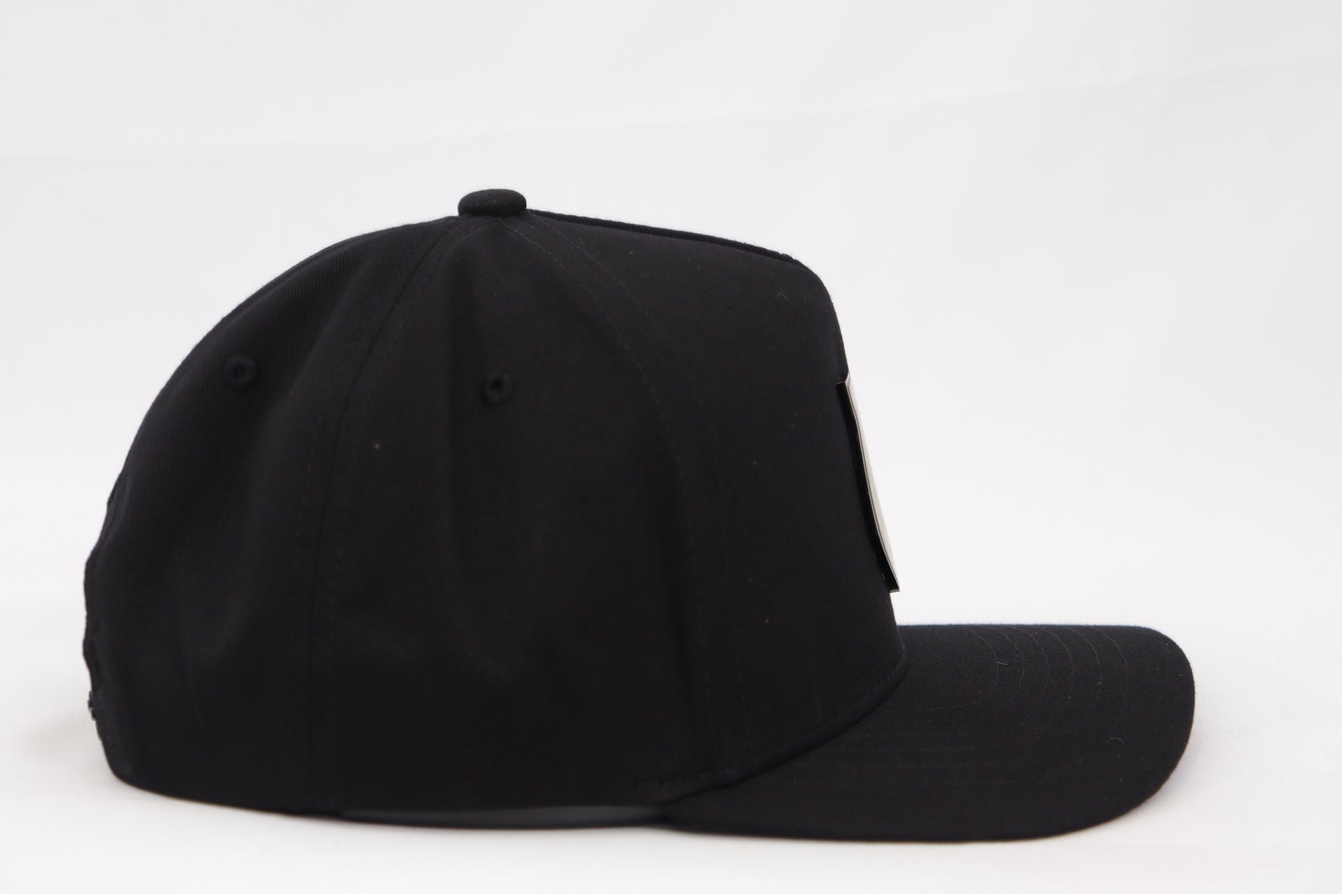 LA HERRADURA DORADA PLACA KAMEL