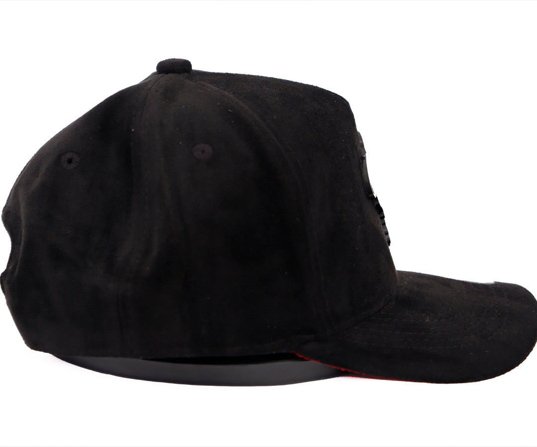 GALLO COLORIDO DR BLACK TOTAL BLACK GAMUZA WAYCAP