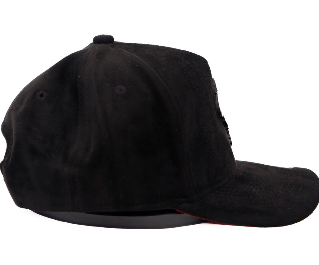 GALLO COLORIDO DR BLACK TOTAL BLACK GAMUZA WAYCAP