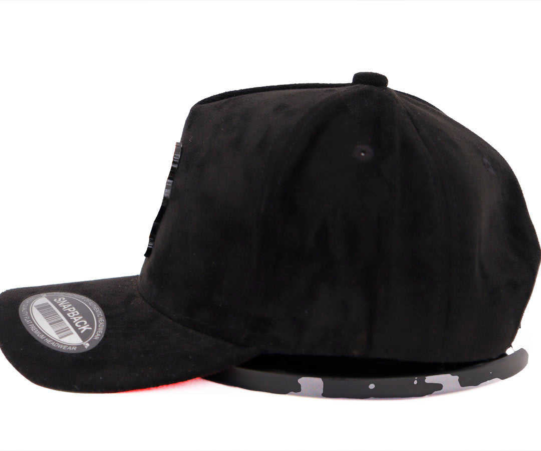 GALLO COLORIDO DR BLACK TOTAL BLACK GAMUZA WAYCAP
