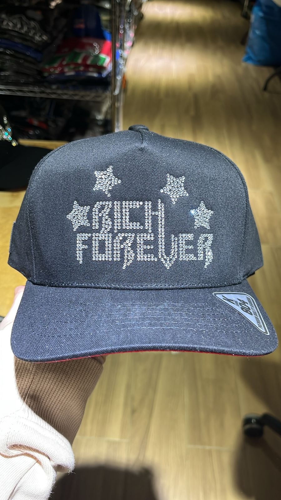 RICH FOREVER SILVER CRYSTALS KAMEL