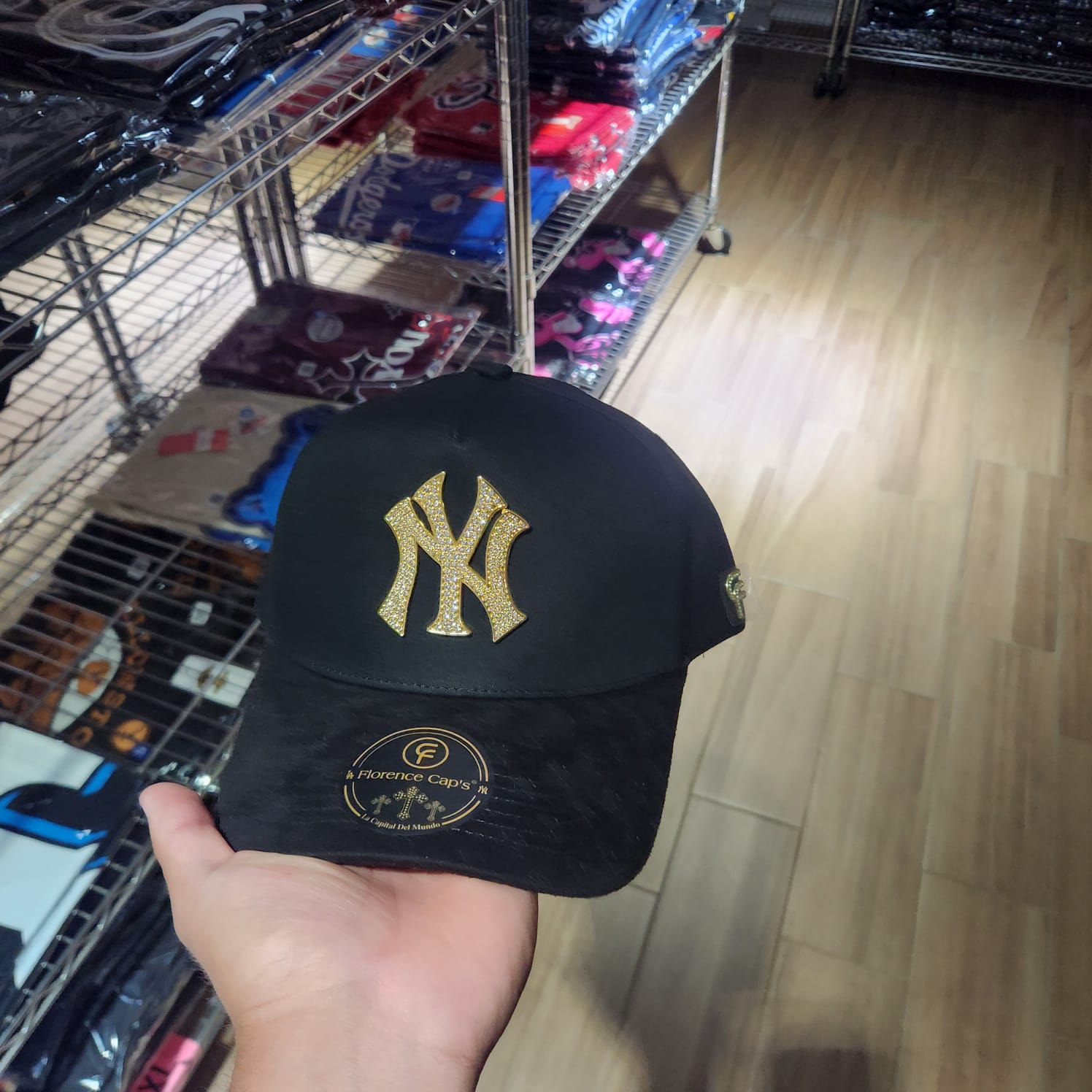 NY ENDIAMANTADA DORADA BLACK FLORENCE