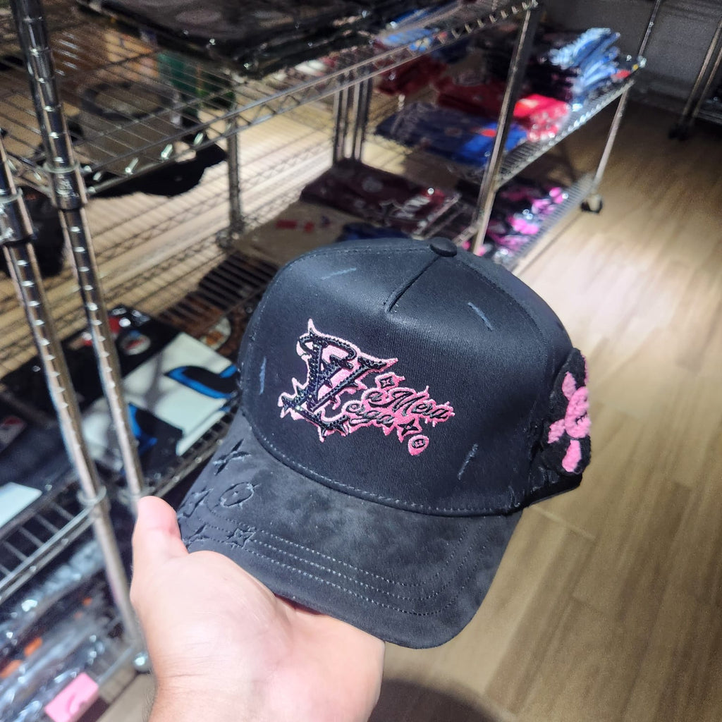 LA MERA VERGA ROSA Y NEGRO LV MZ HATS