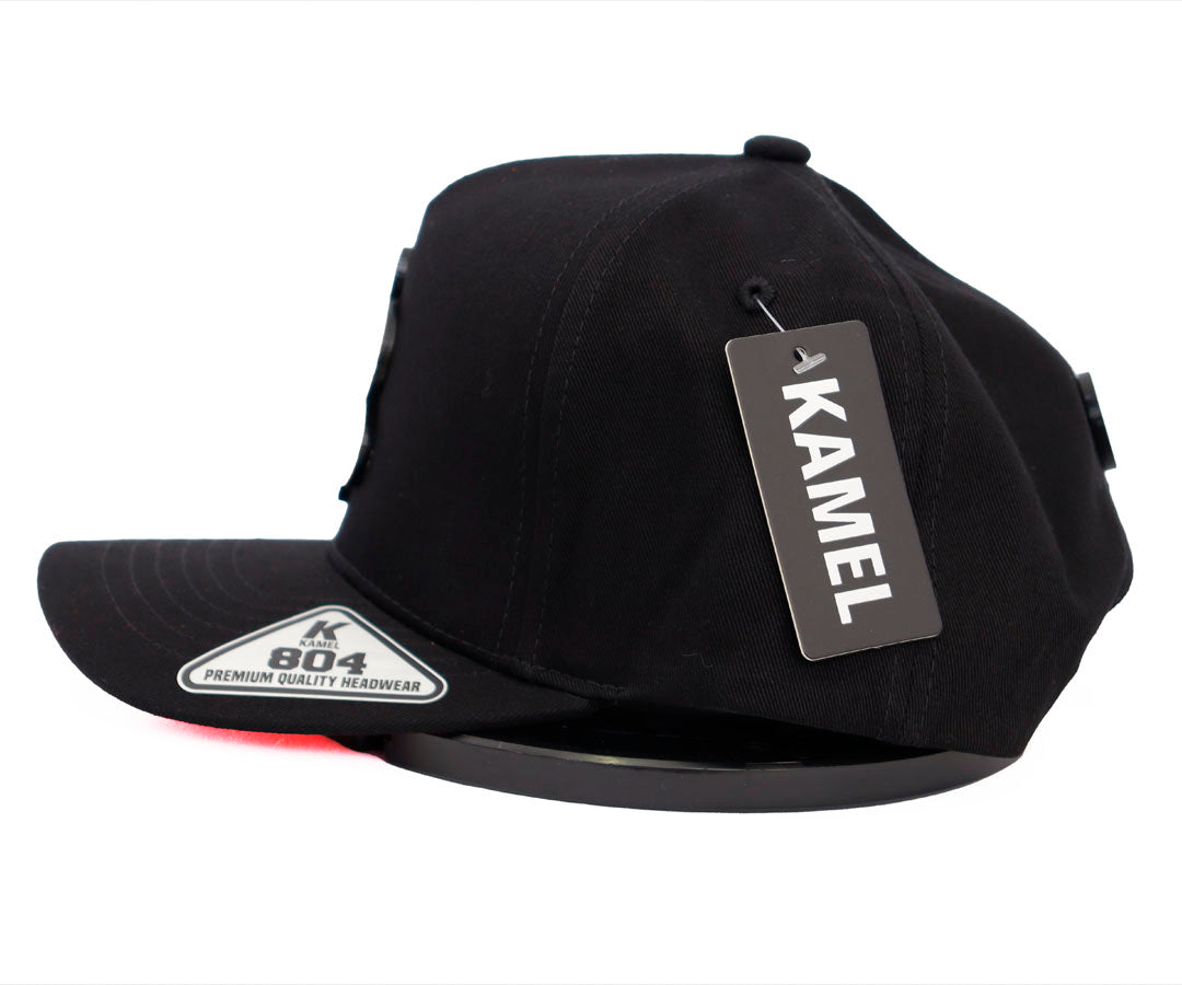 BARBAS HATS LOGO Y SERPIENTE ROJA PLACA KAMEL