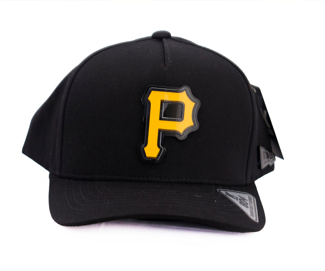 PIRATES PITTSBURGH P YELLOW PLACA KAMEL