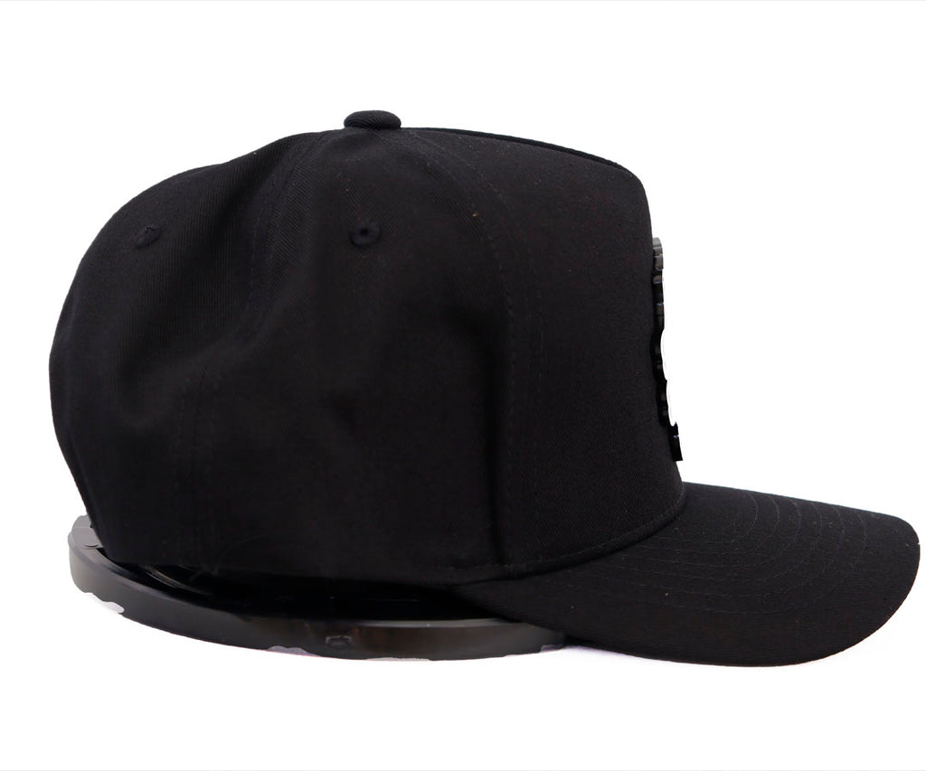 ANTI SOCIAL CLUB CIRCLE BLUE PLACA BLACK CAP KAMEL