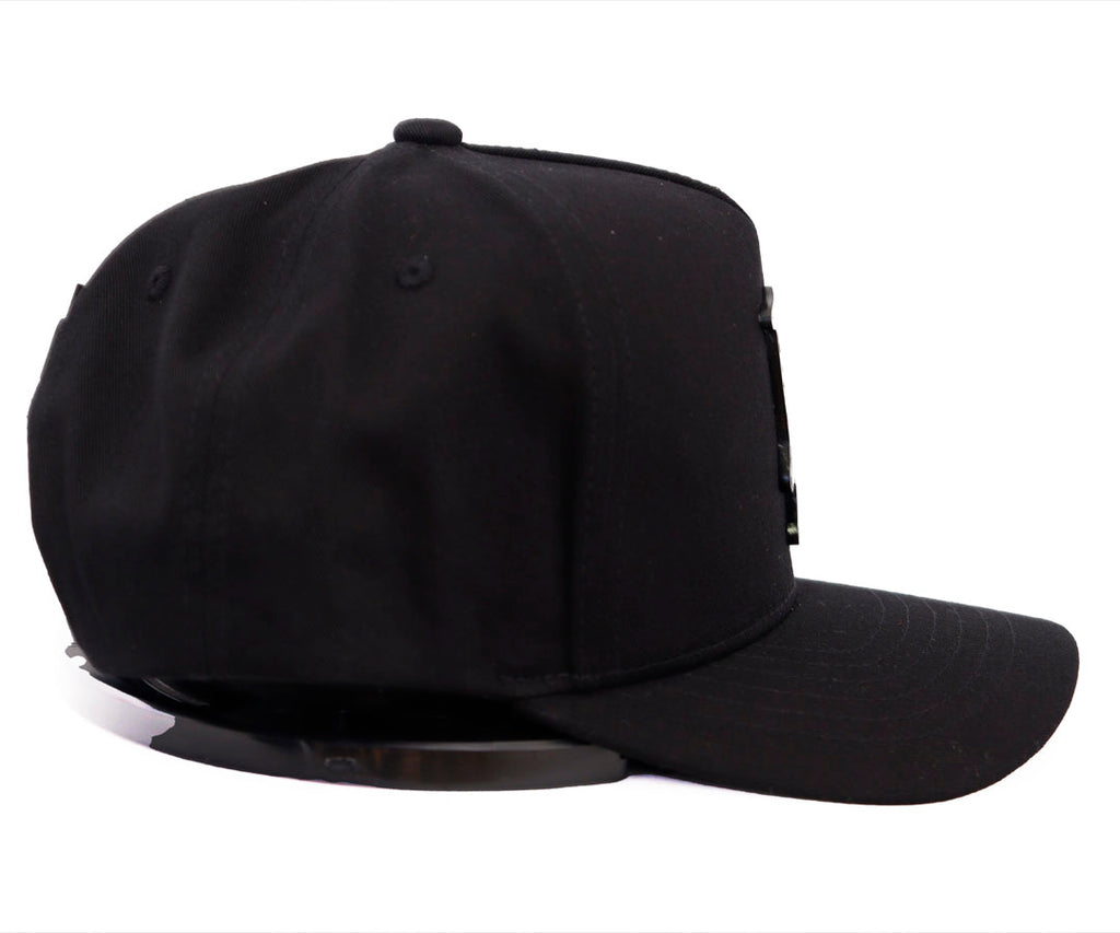 DANDY LA BLACK ALL BLACK PLACA KAMEL