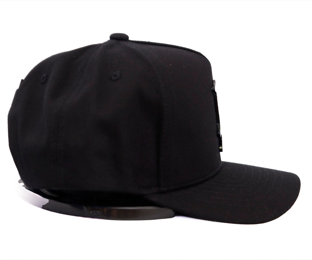 DANDY LA BLACK ALL BLACK PLACA KAMEL