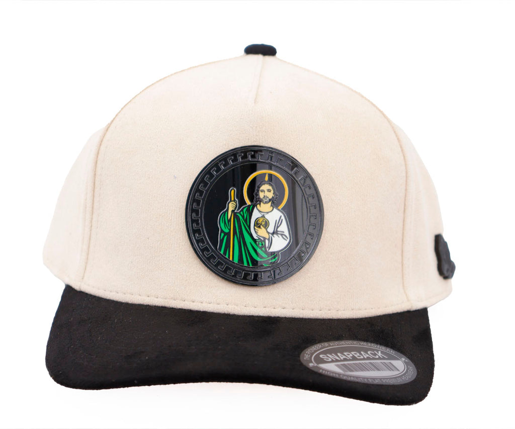 MEDALLA SAN JUDAS COLOR BEIE AND BLACK VICERA TOTAL GAMUZA WAYCAP