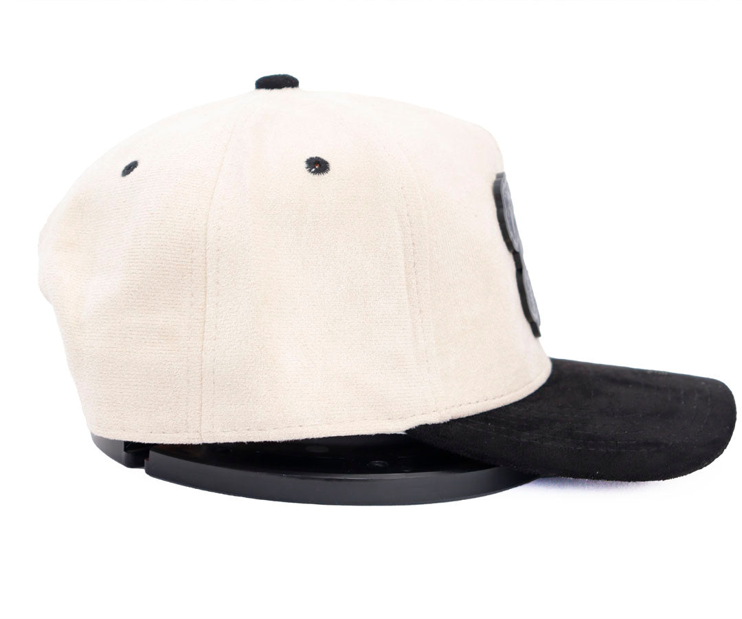 CABALLO ESPANOL BLACK PLACA BEIGE AND BLACK VICERA TOTAL GAMUZA WAYCAP