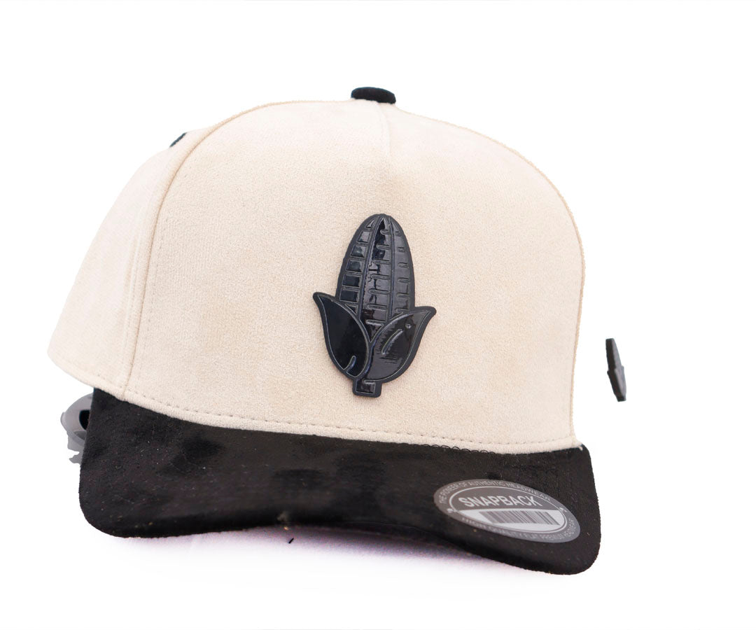 ELOTE BEIGE AND BLACK VICERA TOTAL GAMUZA CAP PLACA WAYCAP