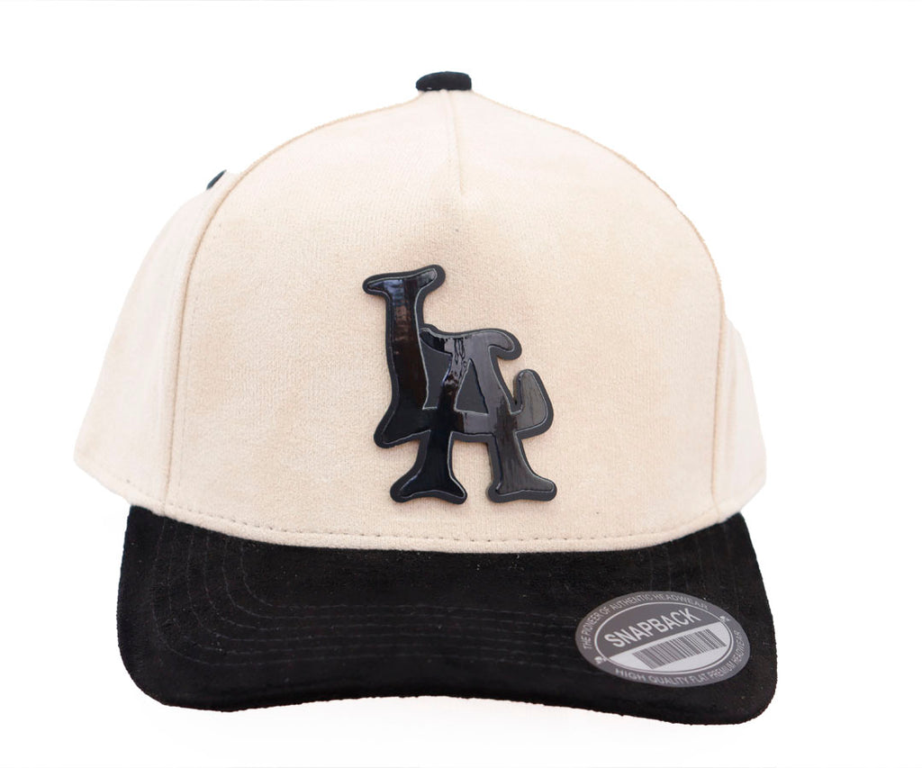 DANDY LA BLACK WHITE CAP AND BLACK VICERA GAMUZA PLACA WAYCAP