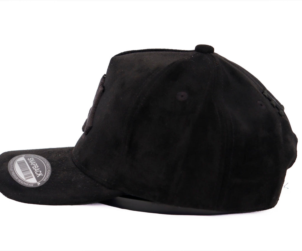 NY LA OVER ONE TOTAL BLACK TOTAL GAMUZA BLACK WAYCAP