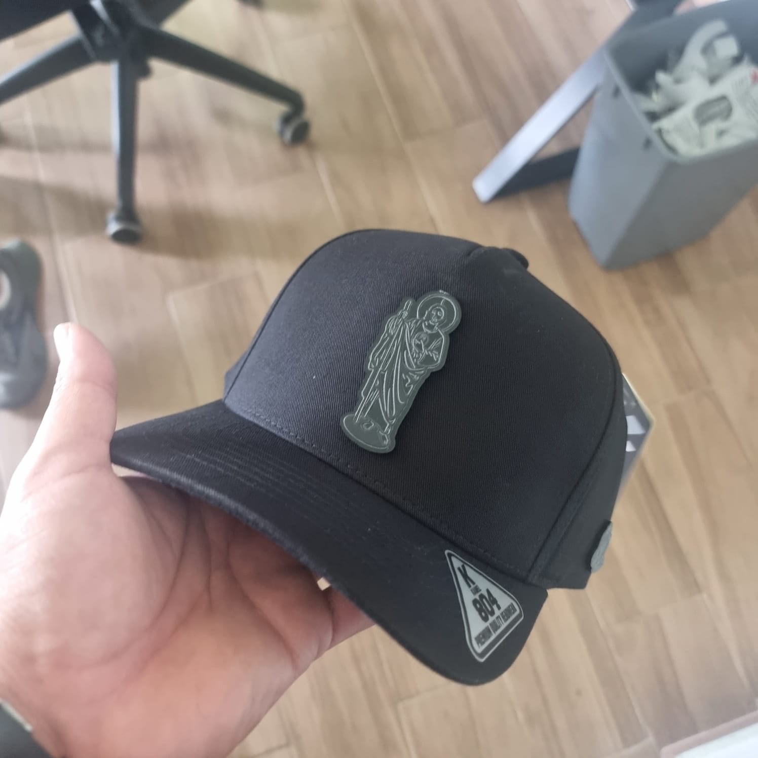 SAN JUDAS TOTAL BLACK MATE PLACA BLACK CAP KAMEL