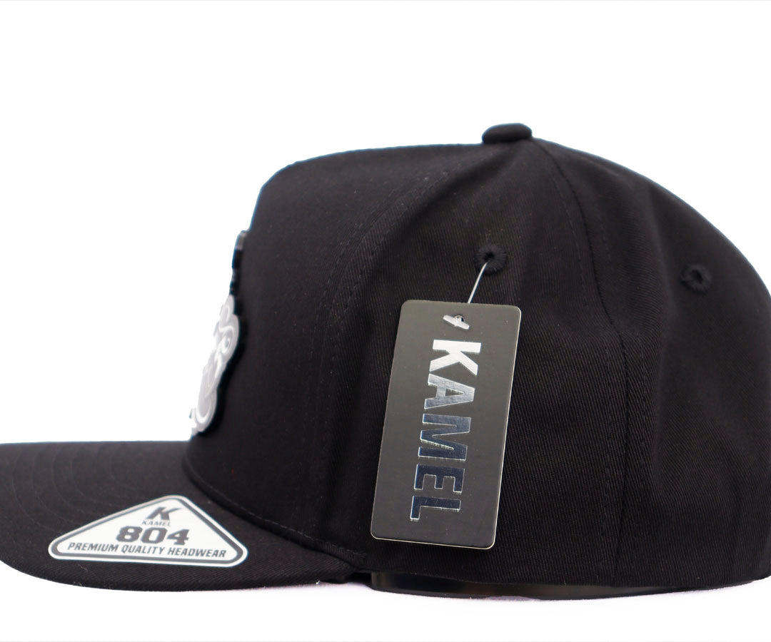 LOS ANGELES GANGSTA BLACK CAP PLACA KAMEL