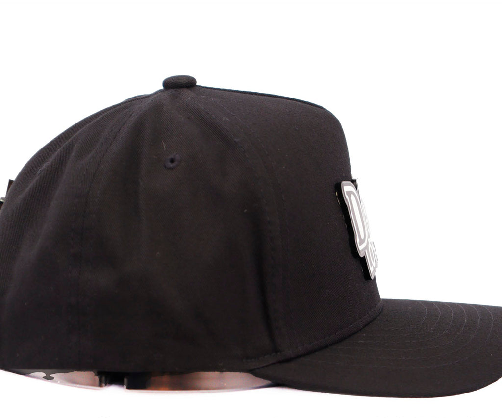 DANDY LOS ANGELES BLACK AND WHITE PLACA BLACK CAP KAMEL