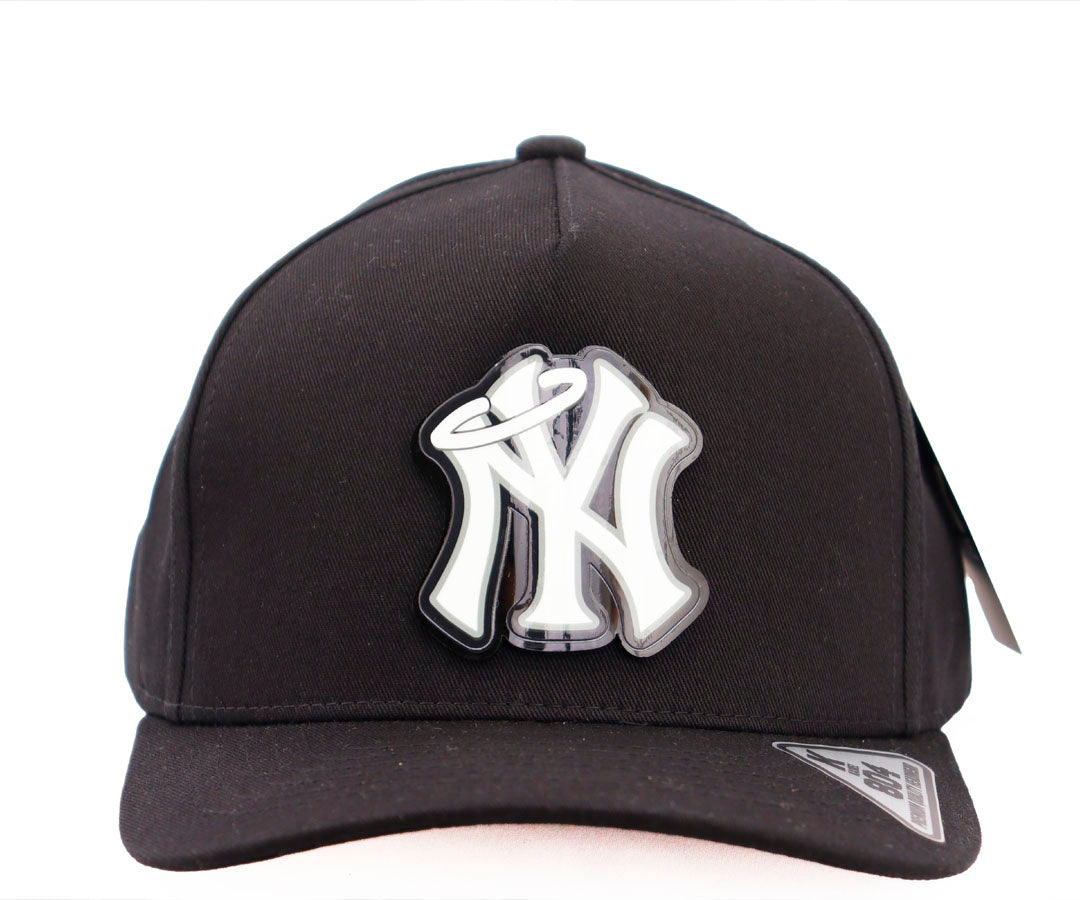 NY SANTO PEARLS 31 HATS BLACK CAP PLACA KAMEL