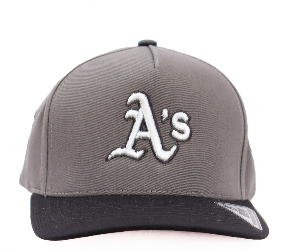 ATHELTICS A SILVER ONE GRAY KAMEL