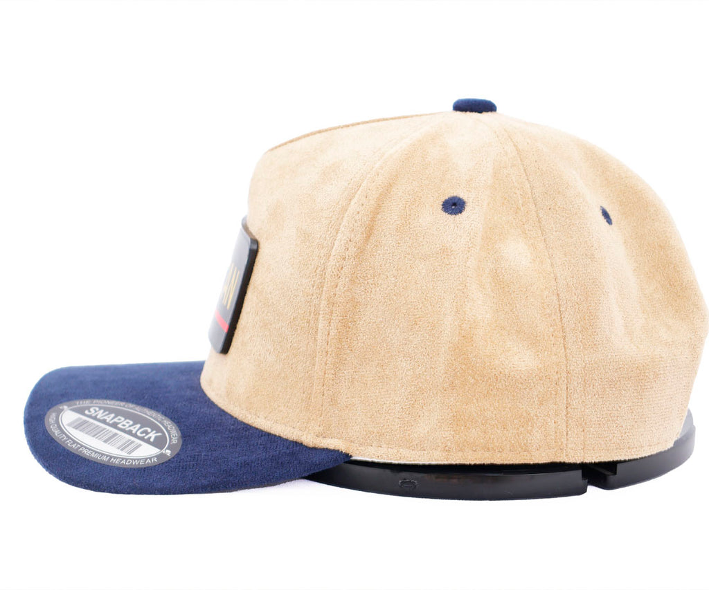 MICHOACAN PLACA DEL ESATDO GORRA GAMUZA CAFE Y MARINO PLACA KAMEL