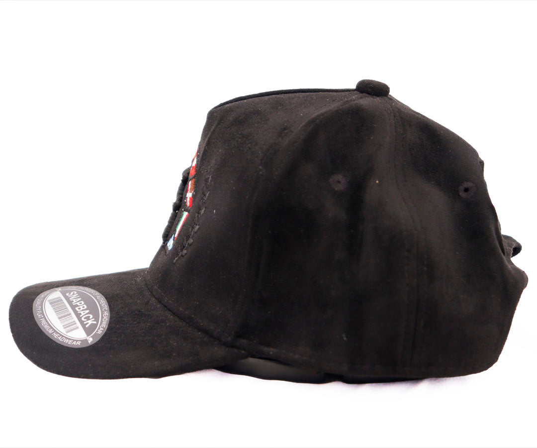 UNDISPUTED CHAMPION DIAMONDS  BLACK GAMUZA WAYCAP