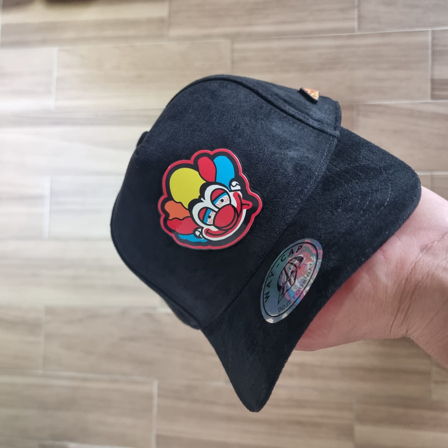 CLOWN THE CHINO GAMUZA WAYCAP BLACK