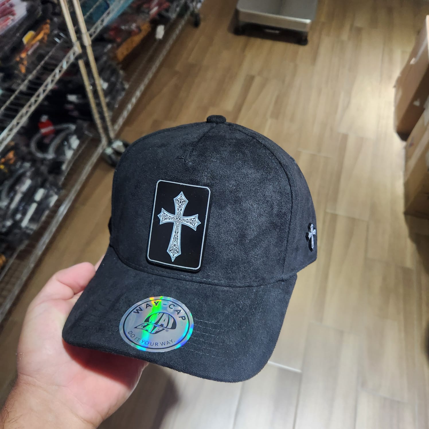 EL CUADRO DE LA CRUZ PLACA TOTAL GAMUZA WAYCAP