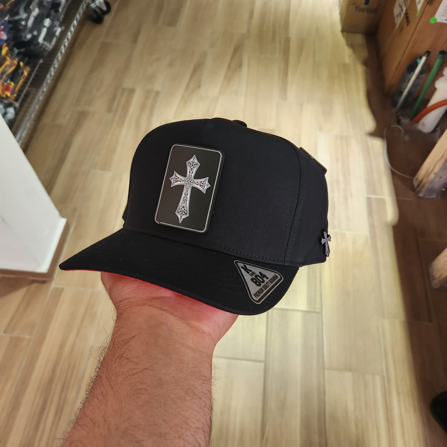 EL CUADRO DE LA CRUZ PLACA KAMEL