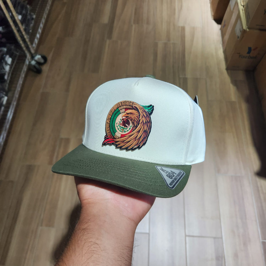 AGUILA MEXICANA CIRCULO MAYA GORRA BEIGE Y VICERA OLIVO PLACA KAMEL
