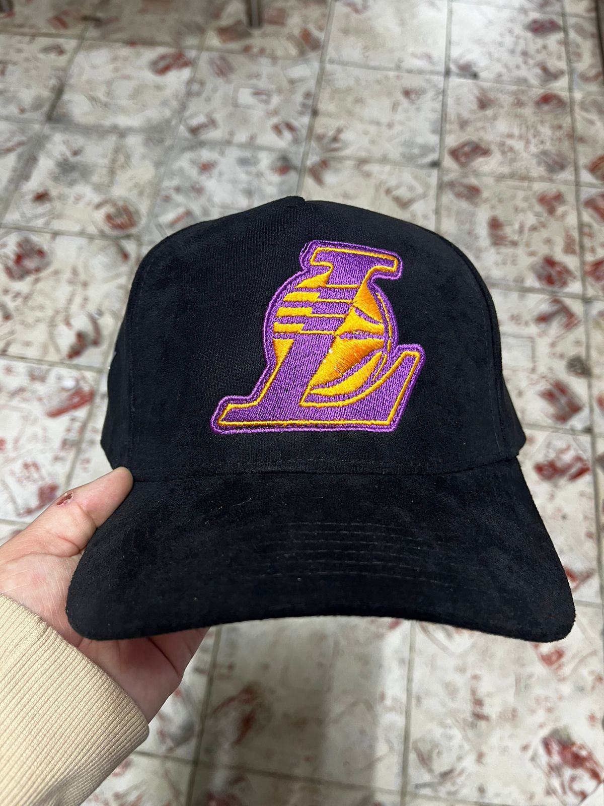 LAKERS BLACK WAYCAP GAMUZA