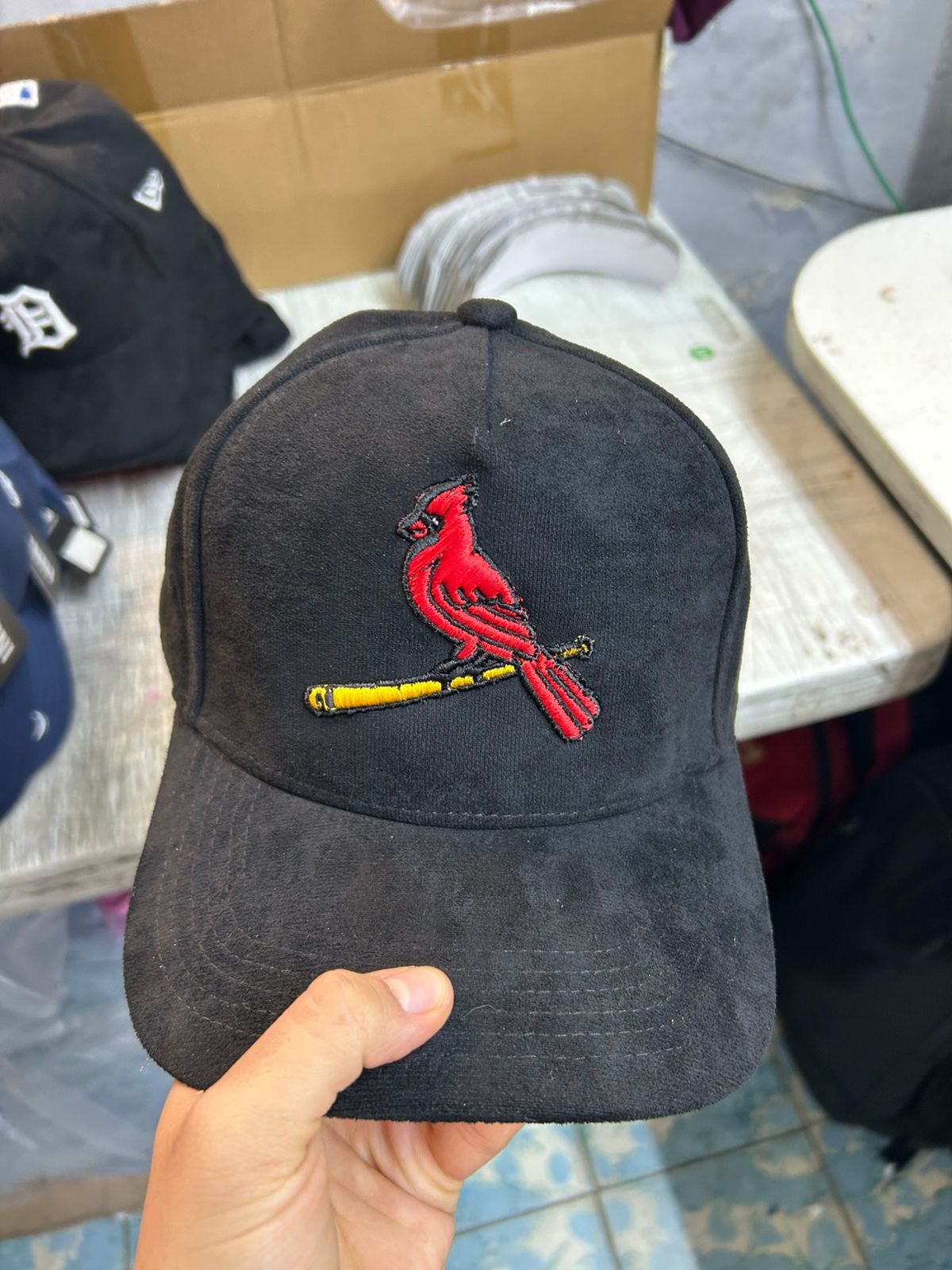ST LOUIS CARDINALS PAJARO ROJO WAYCAP GAMUZA
