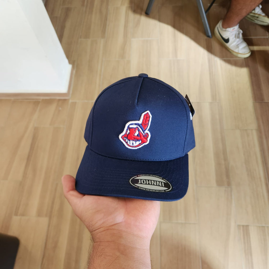 CLEVELAND INDIOS CLASICO GORRA MARINO JOHNNI