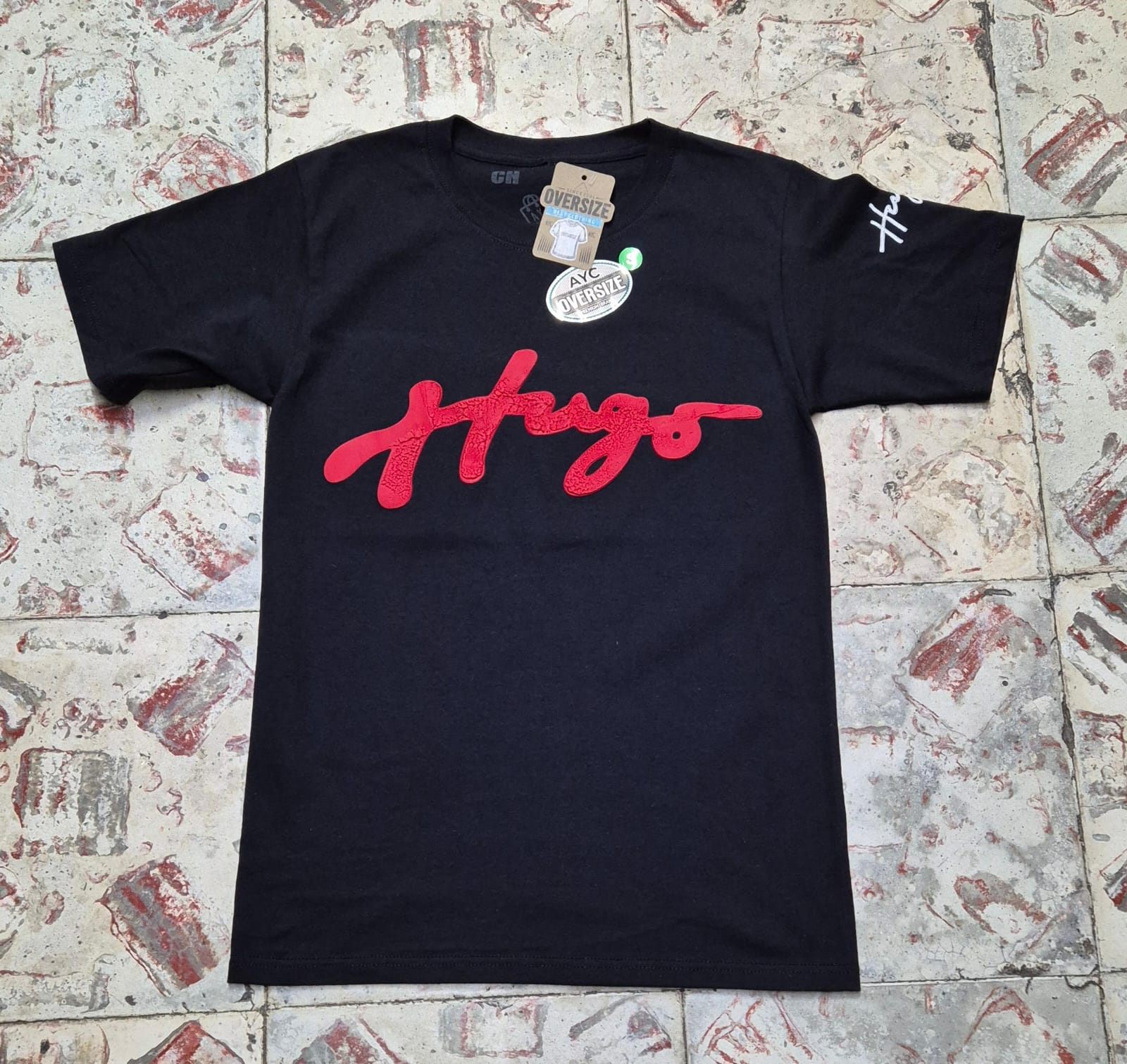 HUGO RED LETTERS  OLD STYLE