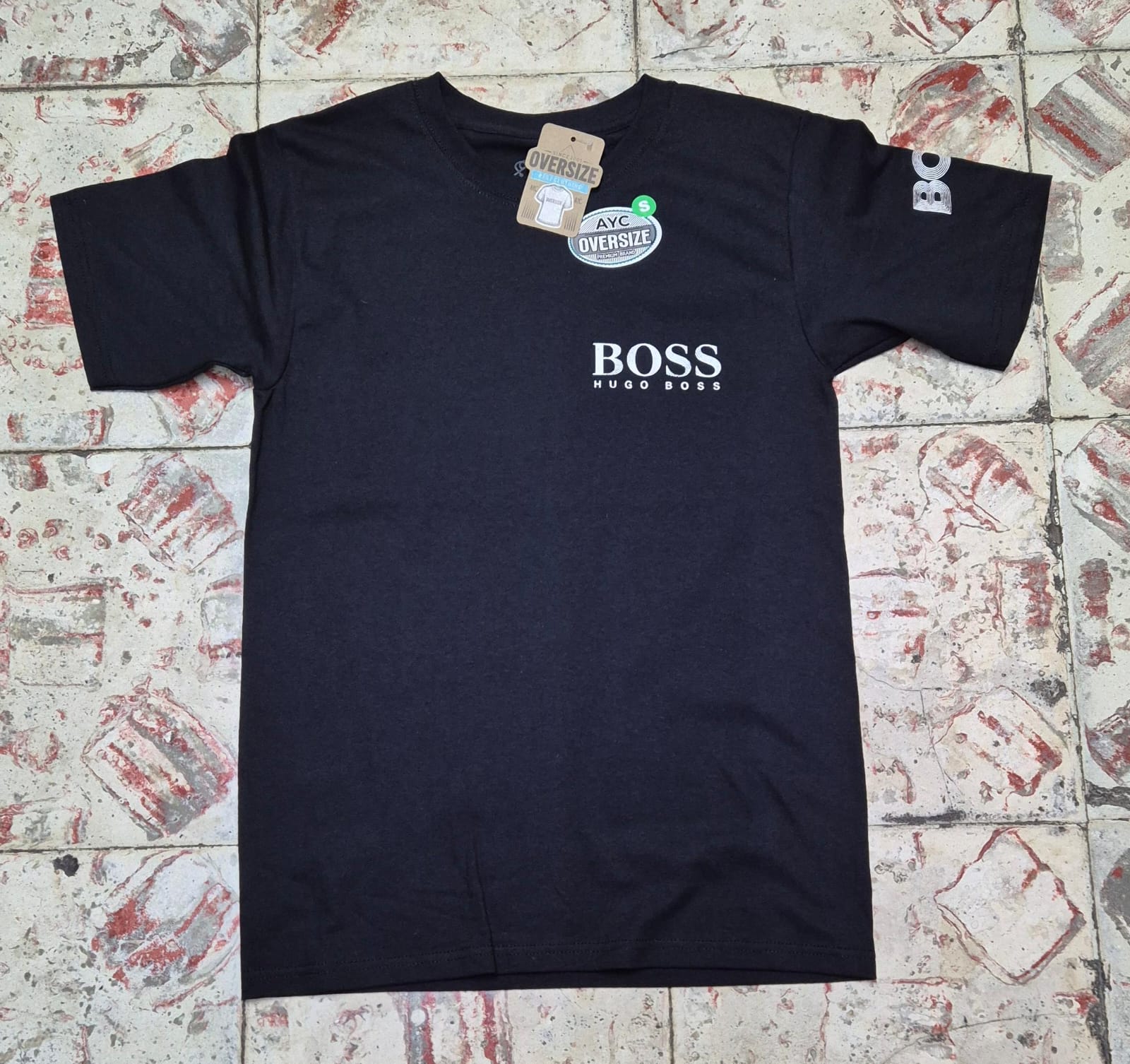 HUGO BOSS MINIMALISTA NEGRA