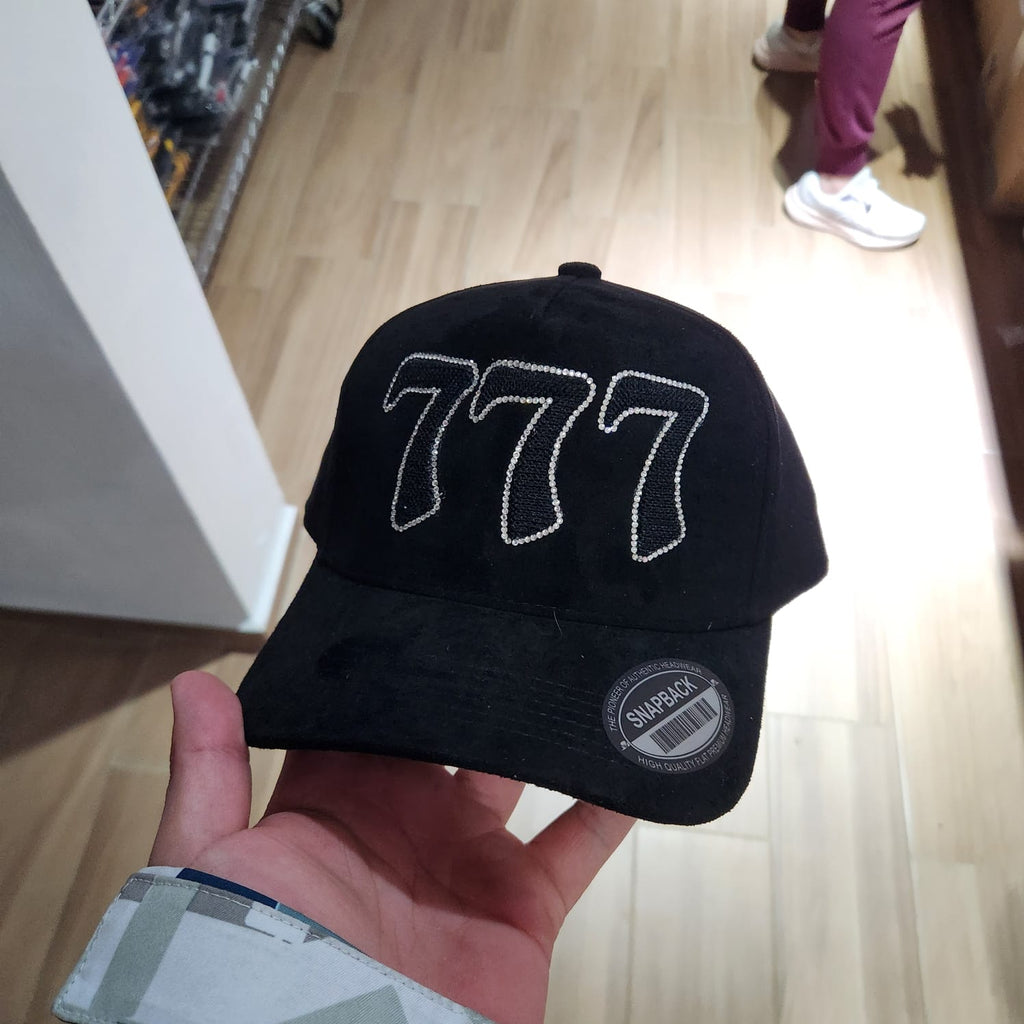 777 BLACK GAMUZA PIEDRA WAYCAP