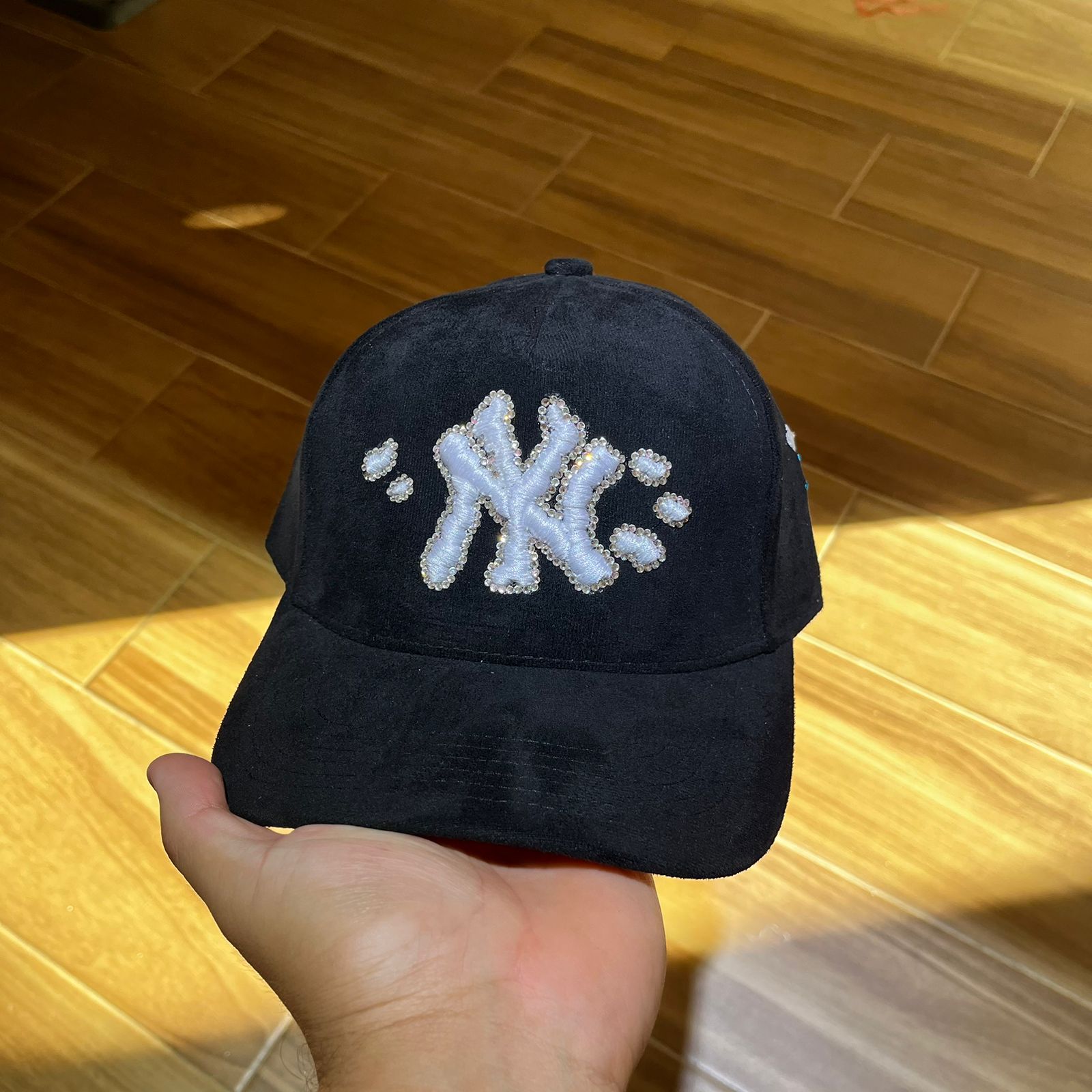 NY YANKEES CLOUDS AND LIBERTY GAMUZA PIEDRA WAYCAP