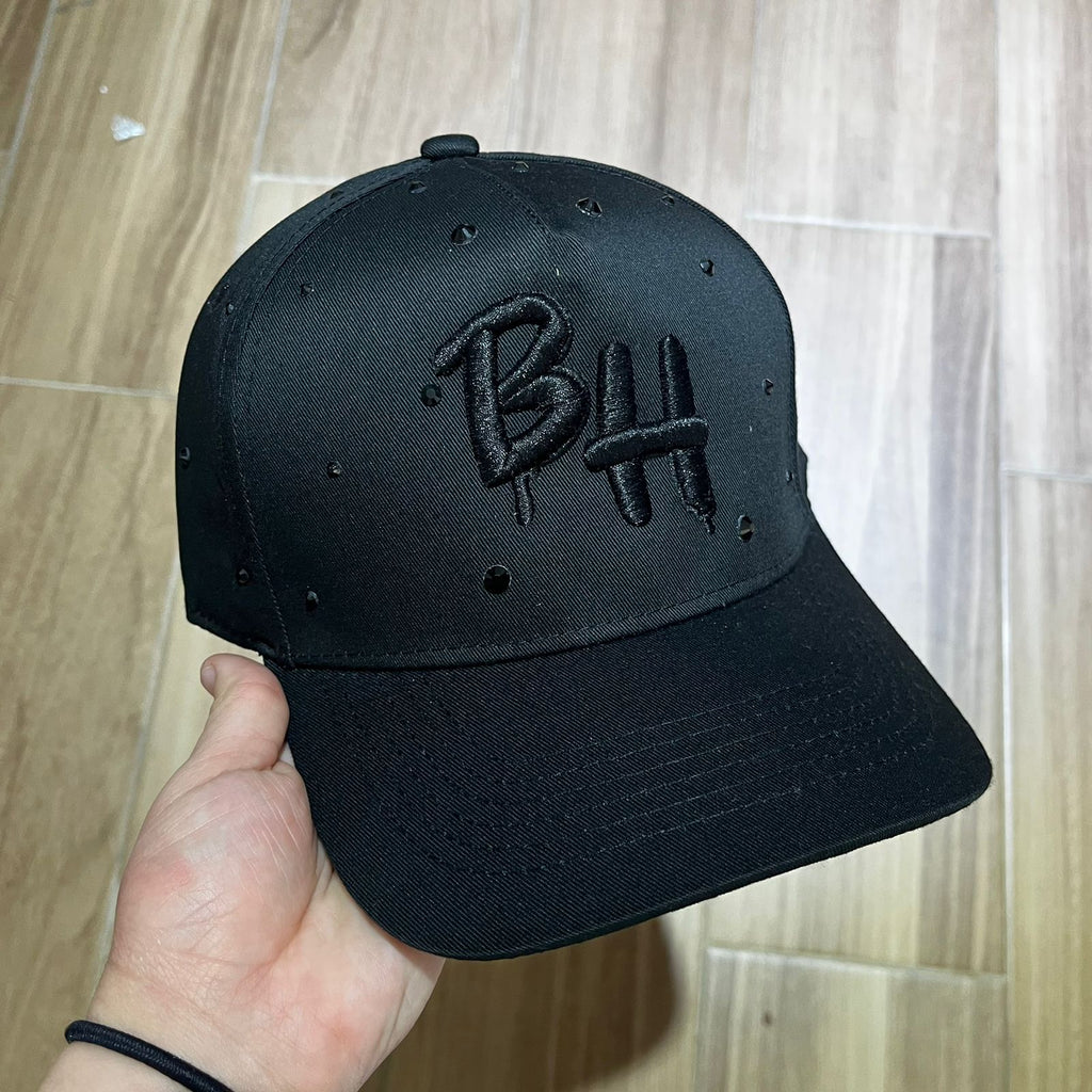 BARBAS HATS BH NEGRA PIEDRA