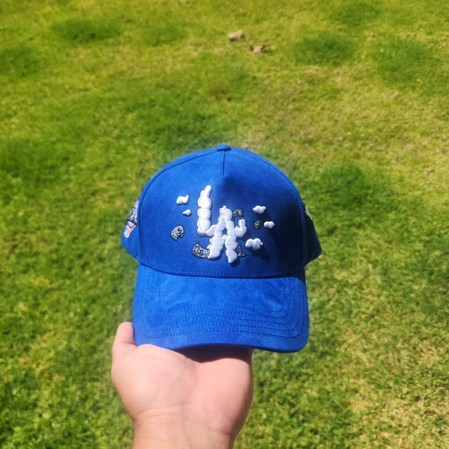 31 HATS LA CLOUDS AZUL G5